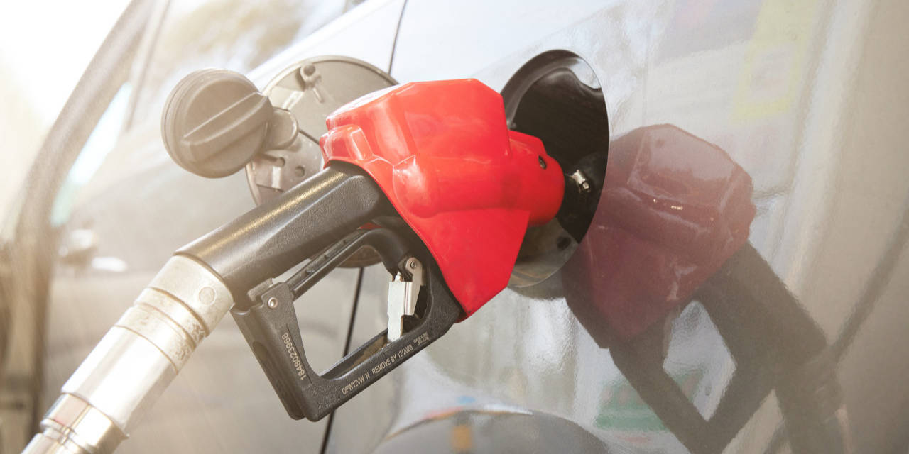 皇冠信用网怎么租_国家发展改革委：4月17日24时起皇冠信用网怎么租，国内汽、柴油价格每吨分别降低480元和465元