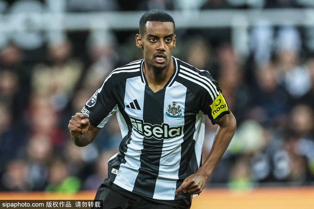 皇冠正网_观战台：巴萨火拼皇马定乾坤 红军斗枪手+蓝军争5大战