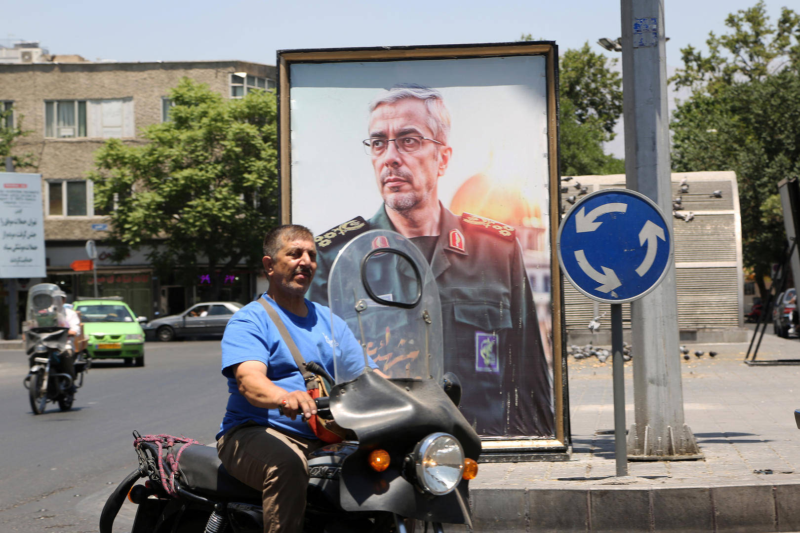 尤文图斯v曼城_“你只有12个小时逃跑”尤文图斯v曼城,以色列被曝电话恐吓伊朗高层,超20人收到“死亡威胁”