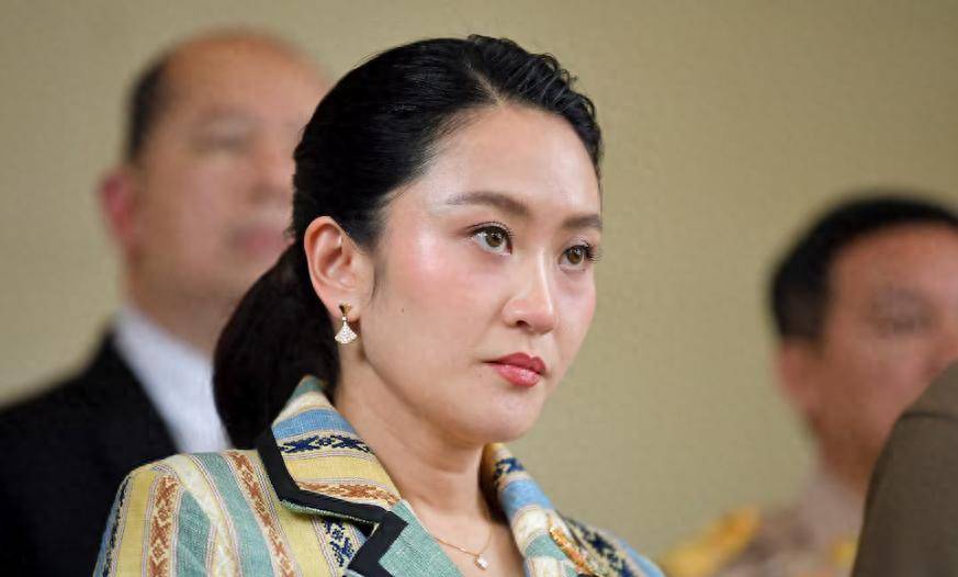 世俱杯比賽_泰国打响战役!洪森接过指挥权世俱杯比賽,两国元首坐镇前线,大战爆发苗头