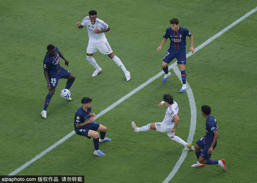 东亚杯为啥只有三个国家_世俱杯-登贝莱传射法比安双响 巴黎4-0皇马进决赛