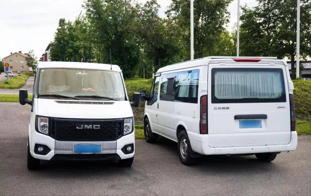 AlK法兰地Vs天狼星_中国旅行团8人在瑞典采野生蘑菇中毒AlK法兰地Vs天狼星,医院尚未确定误食的具体蘑菇种类