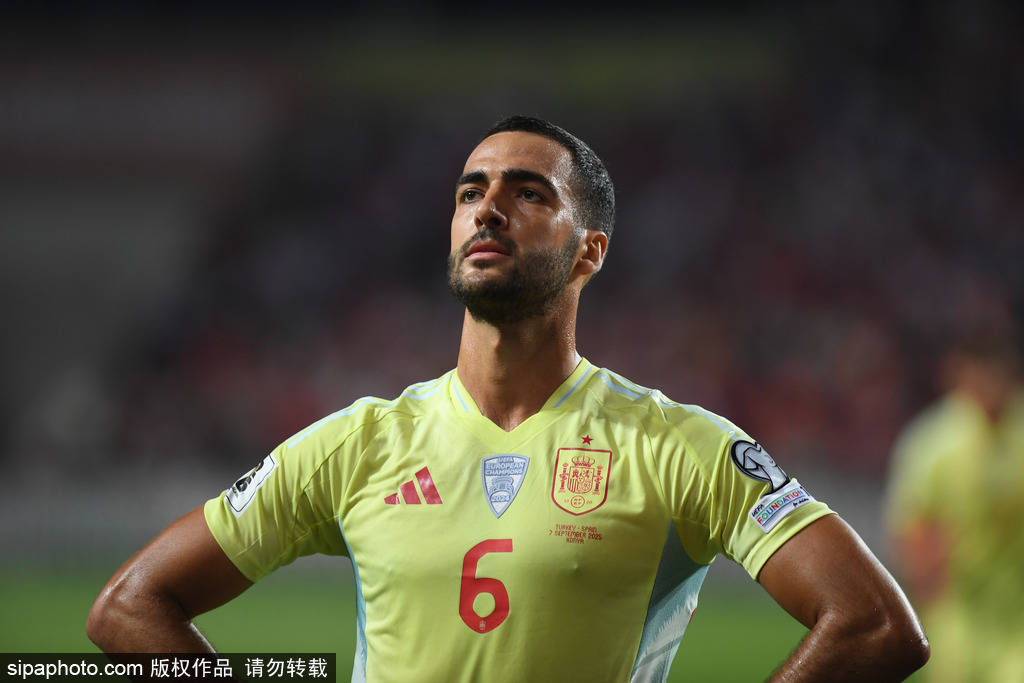 俱乐部友谊赛_世预赛-梅里诺戴帽奥亚萨瓦尔三助攻 西班牙6-0土耳其
