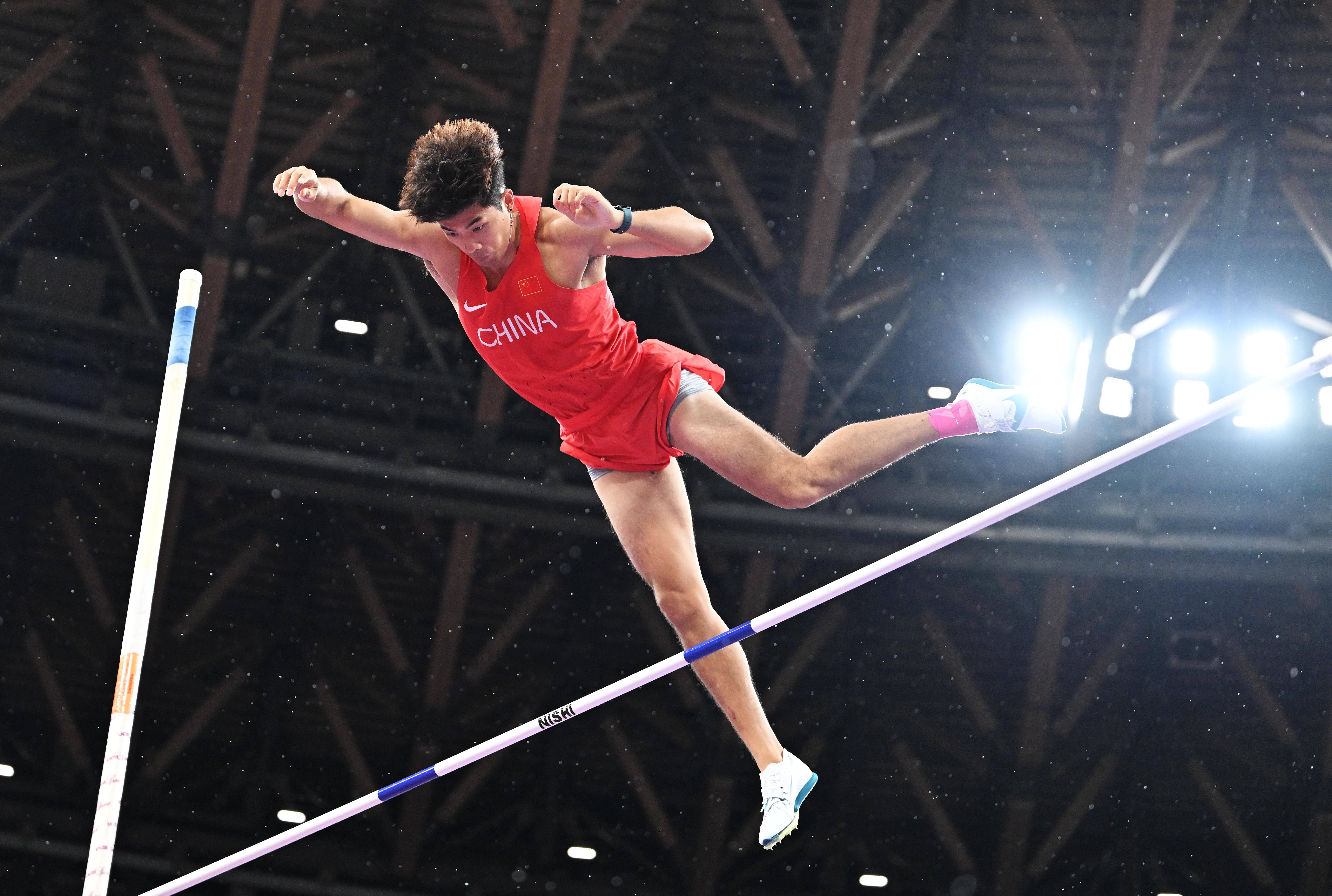 篮球的全场比分有包括加时赛吗篮球的全场比分有包括加时赛吗？？_（田径世锦赛）男子撑杆跳高资格赛赛况