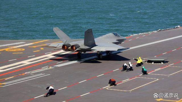 皇冠信用盘如何申请_解放军刚透露大消息皇冠信用盘如何申请,意识到不对劲的特朗普,紧急召回800名大将