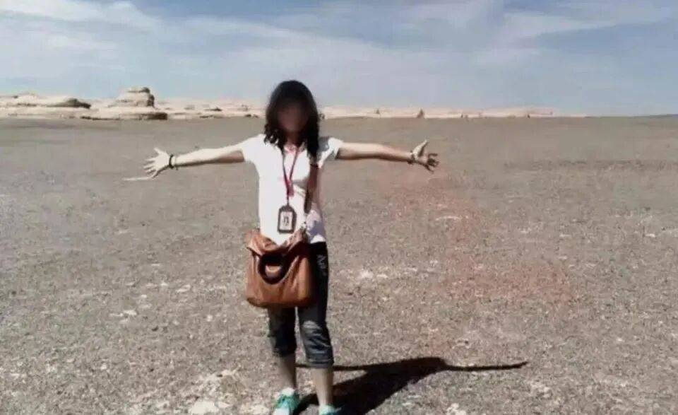 皇冠信用網会员_28岁妻子突发罕见病全身瘫痪皇冠信用網会员，丈夫哄骗卖婚房携款失踪，检方强势介入