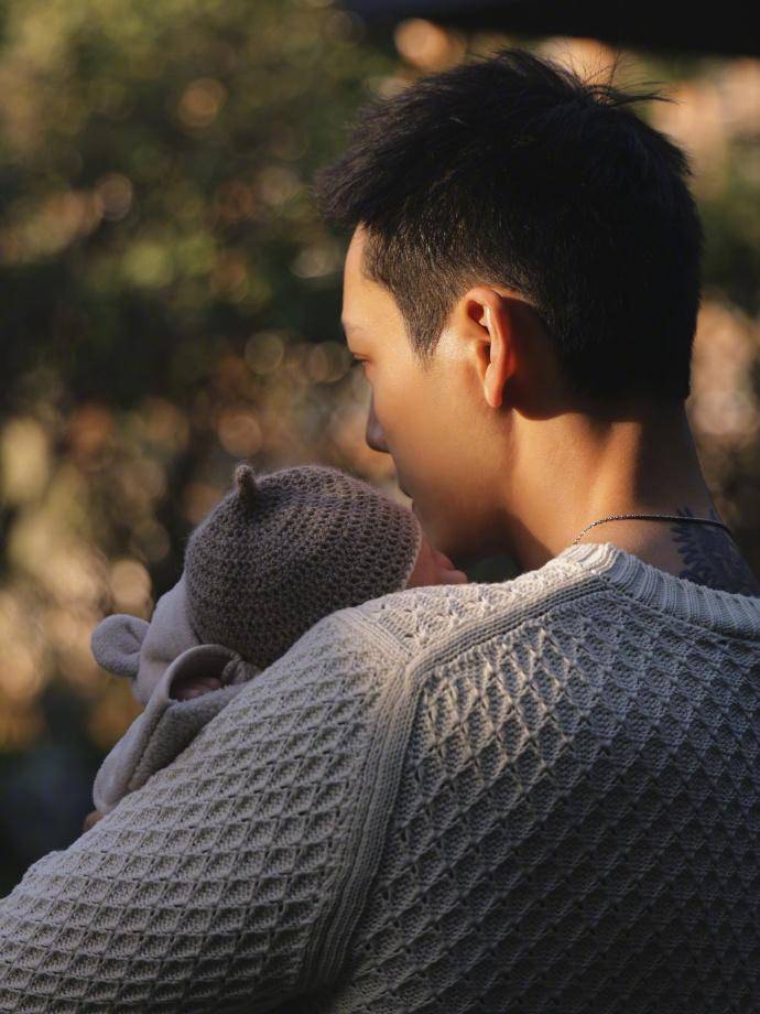 皇冠信用网代理注册_陈伟霆官宣生子皇冠信用网代理注册，王晶：他花了很长时间才红的