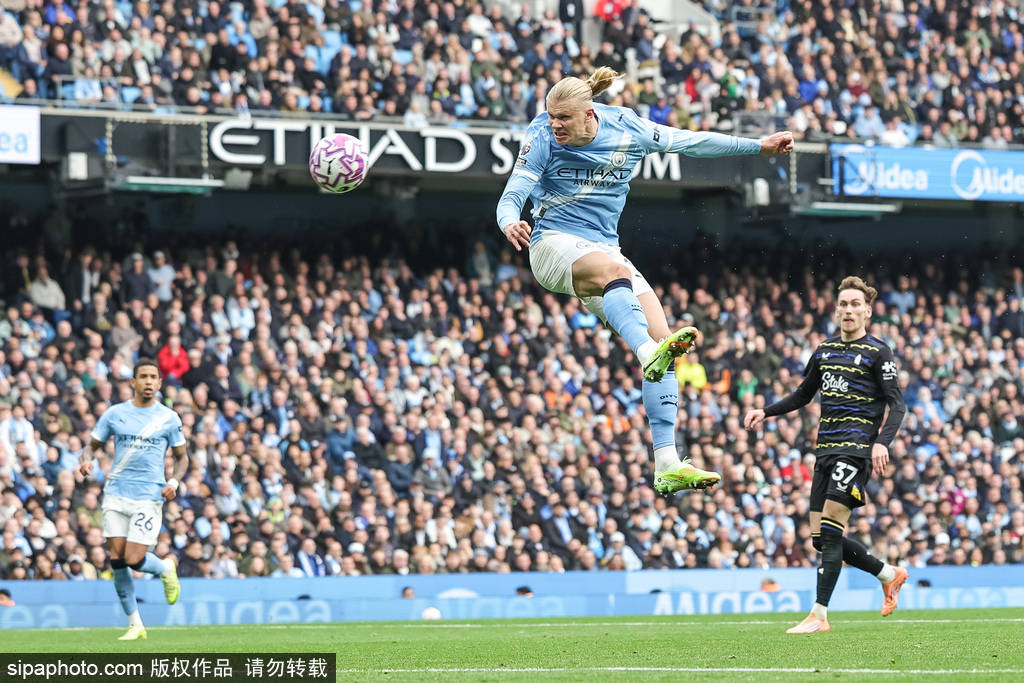 信用平台出租_英超-哈兰德梅开二度萨维尼奥献助攻 曼城2-0胜埃弗顿