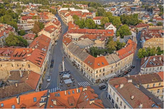 体育皇冠信用网站_失去中国市场的立陶宛成笑话！对华出口崩盘体育皇冠信用网站，如今却不得不向曾经的“敌人”伸出橄榄枝