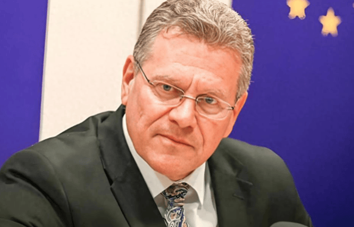 皇冠信用网代理申请_荷兰成了第一个被“祭旗”的欧洲国家！中方反击毫不留情皇冠信用网代理申请，3个危险信号曝光，幕后黑手是美国？