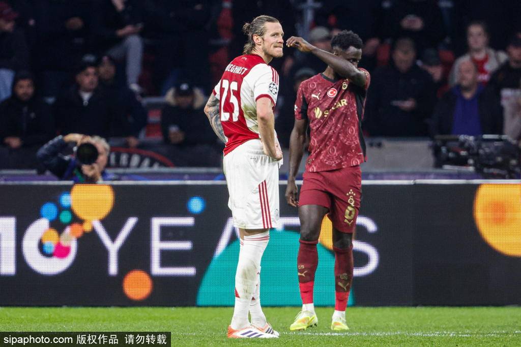 皇冠信用网代理_永不放弃！德里赫特全场数据：绝平+6解围2拦截2抢断皇冠信用网代理，获评7.3分