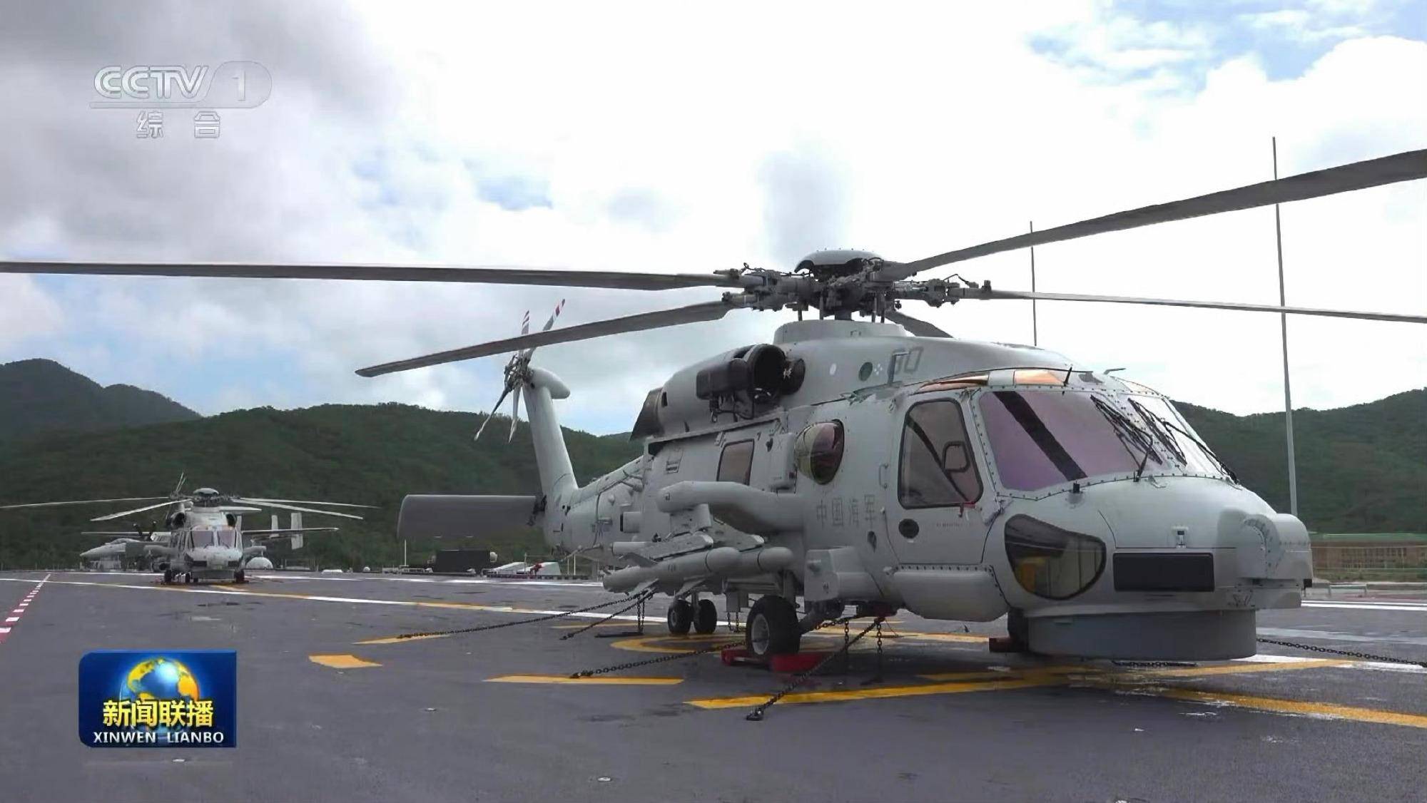 皇冠信用网开户_时速200公里急刹车！福建舰服役后第一餐：烤羊排皇冠信用网开户，大虾，红烧肉