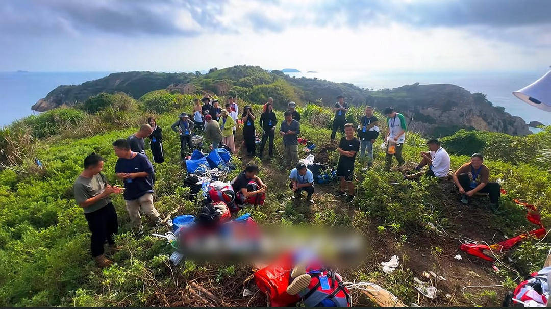 皇冠信用网押金多少_浙江瑞安“荒野求生”挑战赛被曝投喂选手、内定获奖者等问题 主办方回应｜封面头条