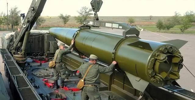 皇冠信用网会员
_比伊朗还快!260公里射程碾压全球皇冠信用网会员
,阿塞拜疆用红旗-9BE和枭龙,撕破美俄垄断!