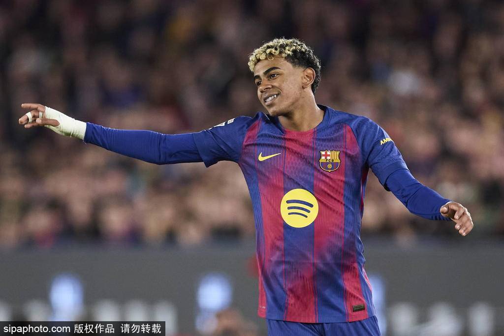 篮球
_观战台:巴萨大战马竞 皇马盼止颓+枪手冲击18场不败