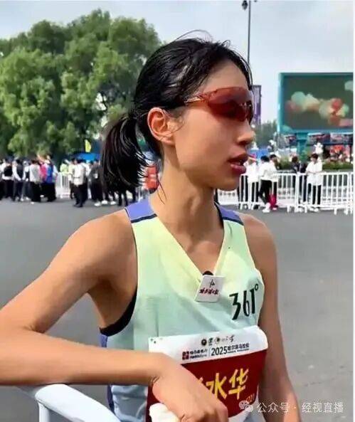 皇冠信用在线申请
_“最快女护士”张水华处分文件为内部文件皇冠信用在线申请
,医院正调查为何泄露,其家人最新回应