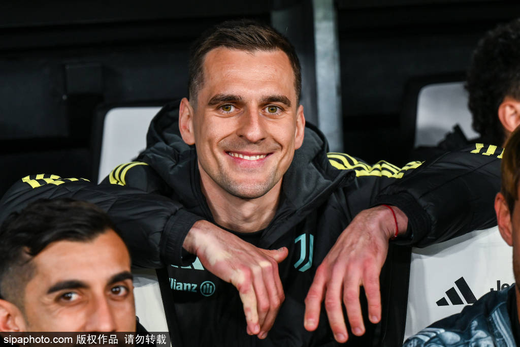 法甲联赛_热那亚新星库菲：尤文为何追捧这位21岁右后卫？背后潜力大揭秘法甲联赛！