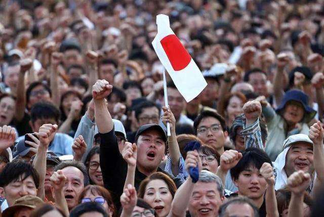 世界杯足球平台代理_日本选战突现重大反转世界杯足球平台代理，高市早苗拿下重要一战，中国必须做好最坏打算