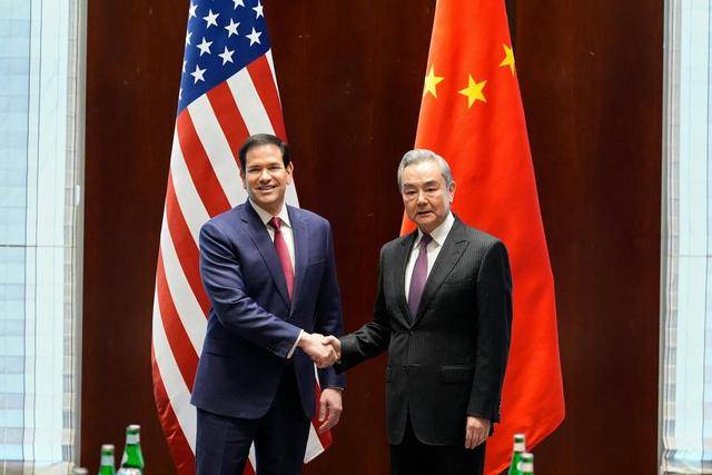 皇冠信用网怎么开账号_美方刚对华加税皇冠信用网怎么开账号,不到48小时,王毅会见鲁比奥,当场提出一个要求