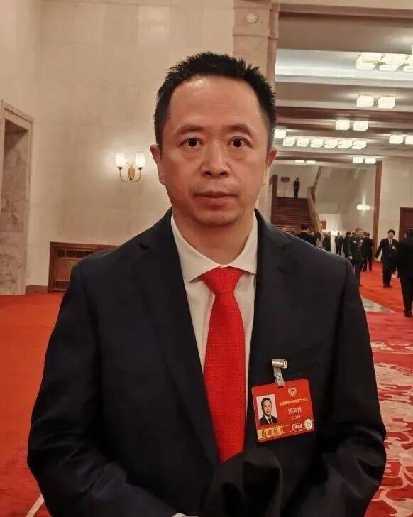 皇冠代理怎么拿
_全国政协委员周鸿祎:编程正在被AI取代皇冠代理怎么拿
,未来文科生更有优势