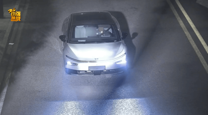 苏格兰 vs 巴西
_“有人在我车上一直下不去苏格兰 vs 巴西
!”民警接到报警赶到现场发现只有司机一人!